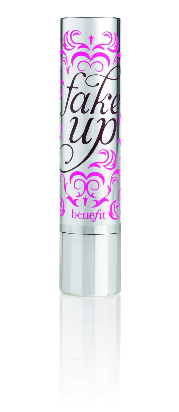 Korektor pod oczy fakeup Benefit, cena: 125zł, fot. mat. prasowe