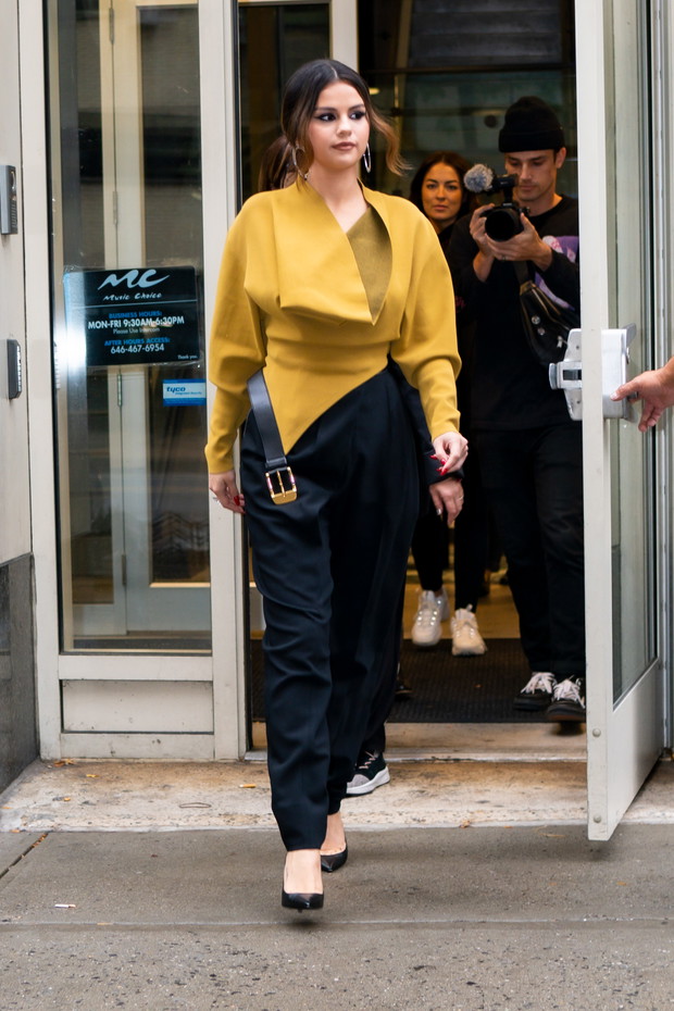 Selena Gomez: 29 stylizacji z okazji urodzin
