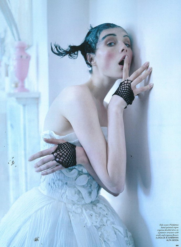 Tim Walker fotografuje Dolce & Gabbana Alta Moda dla LOVE
