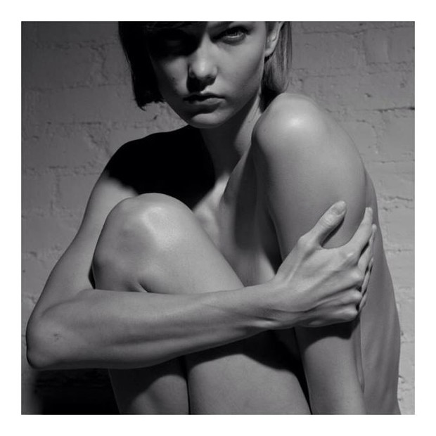 Nowa kampania z Karlie Kloss - BLK DNM
