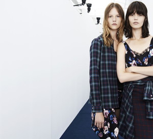 Nowy lookbook Zara TRF z Martą Dyks