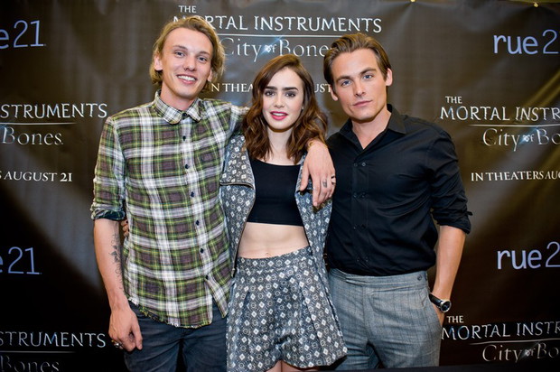 Lily Collins promuje film Dary Anioła: Miasto Kości