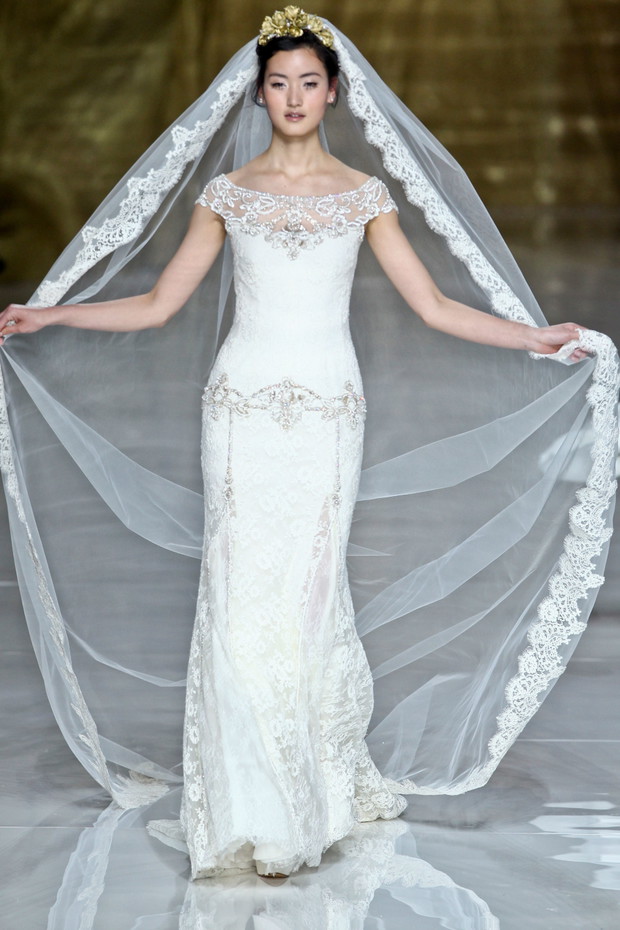 Suknie ślubne 2014: Pronovias kolekcja First Love