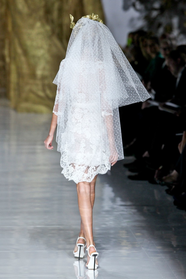 Suknie ślubne 2014: Pronovias kolekcja First Love