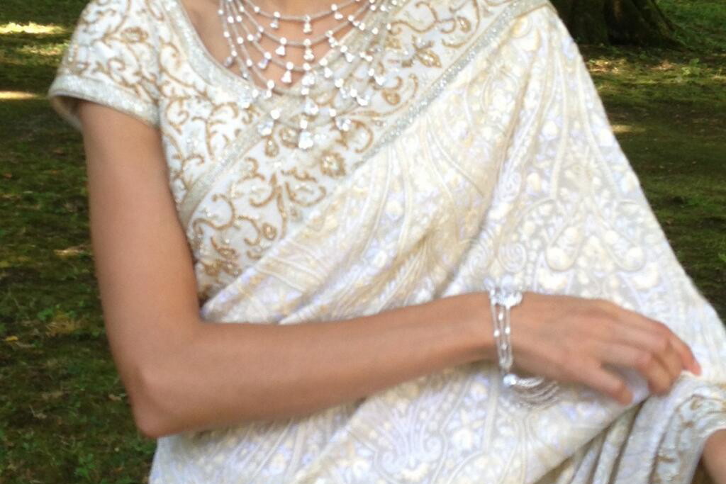 Kendra Spears w ślubnym sari, fot. Twitter @Kendra_Spears