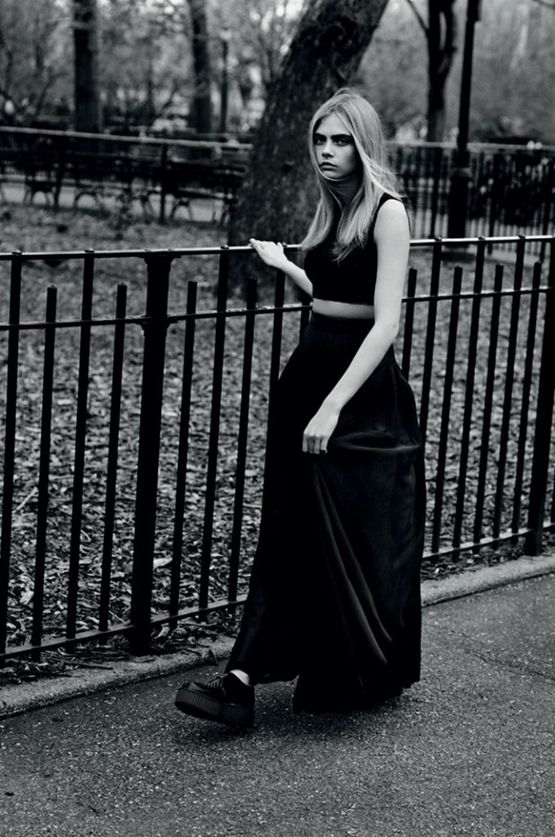 Cara Delevingne w sesji okładkowej dla Industrie Magazine #6, fot.  Alasdair McLellan