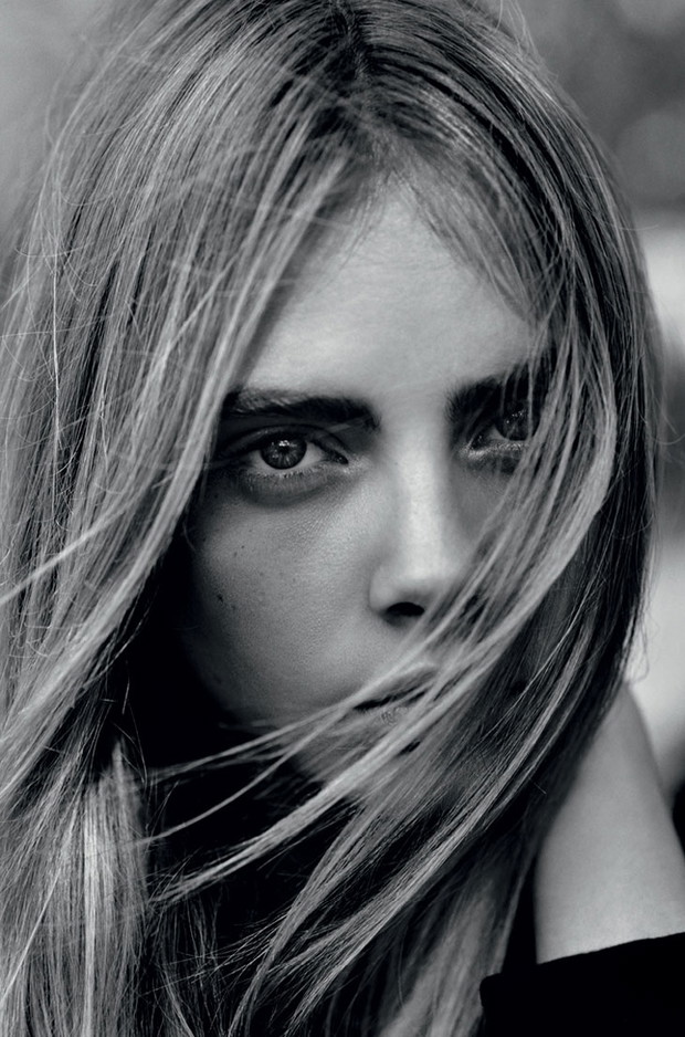 Cara Delevingne w sesji okładkowej dla Industrie Magazine #6, fot.  Alasdair McLellan
