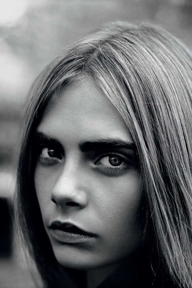 Cara Delevingne w sesji okładkowej dla Industrie Magazine #6, fot.  Alasdair McLellan