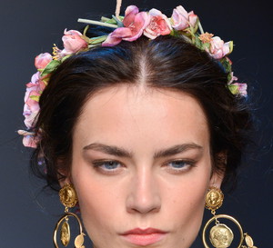 Buty, torebki i dodatki z pokazu Dolce & Gabbana SS14