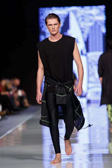 Fashion Week Poland: PtASZEK wiosna-lato 2014