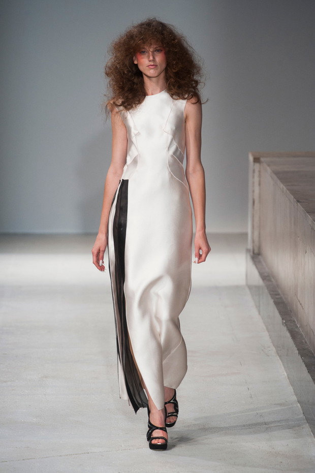 Gosia Baczyńska na Paris Fashion Week - pokaz wiosna-lato 2014