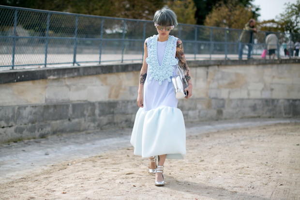 Street fashion: najlepsze stylizacje Paris Fashion Week, cz. 1