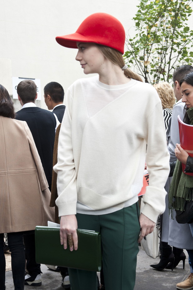 Street fashion: najlepsze stylizacje Paris Fashion Week, cz. 1