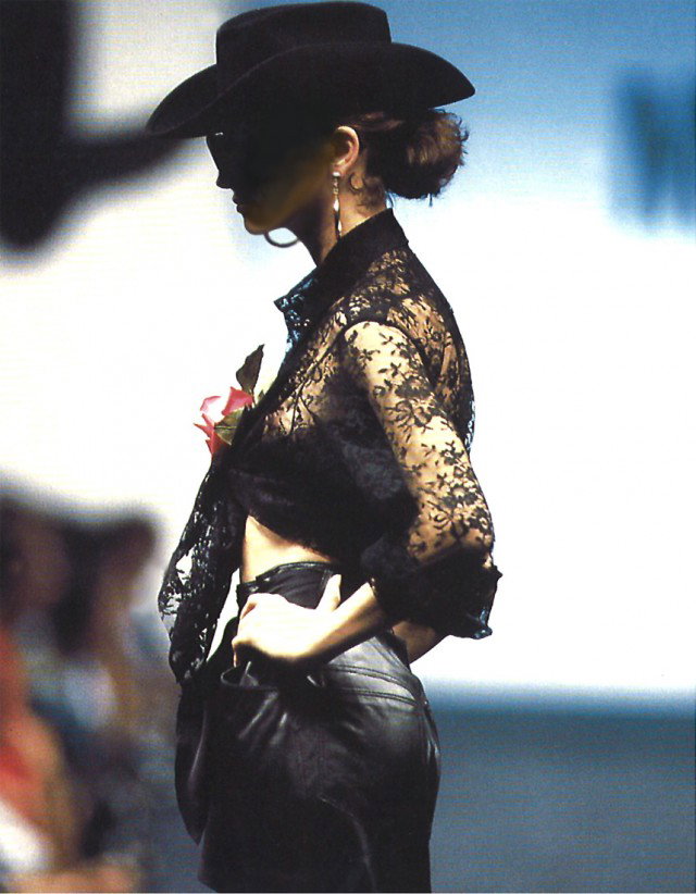 Pierwszy pokaz Moschino wiosna-lato 1984, fot. moschino