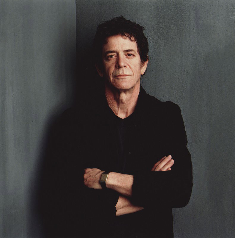 Lou Reed (2.03.1942-27.10.2013), amerykański wokalista rockowy, gitarzysta, autor tekstów, członek zespołu i główny kompozytor grupy The Velvet Underground, autor takich przebojów jak  "Walk on the Wil
