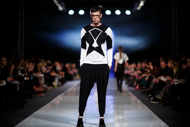 Fashion Week Poland: Jarosław Ewert wiosna-lato 2014