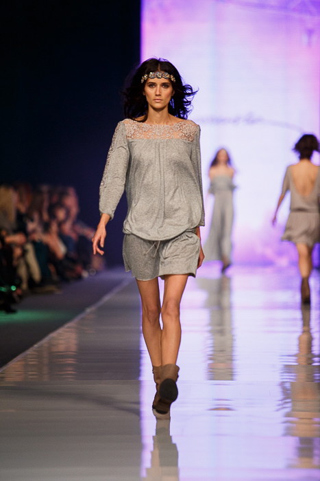 Fashion Week Poland: Natalia Jaroszewska wiosna-lato 2014