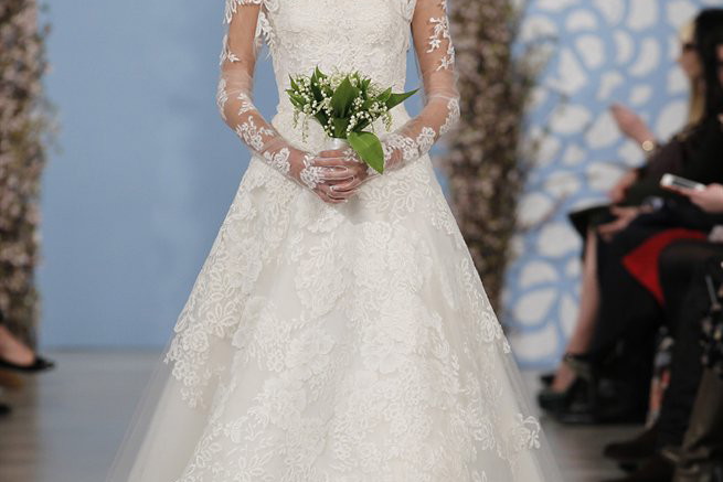 Suknie ślubne 2014: Oscar de la Renta