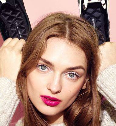 Daga Ziober w lookbooku Marc by Marc Jacobs
