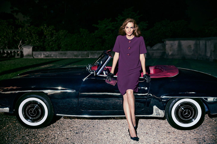 Zuzanna Bijoch w kampanii świątecznej Tory Burch