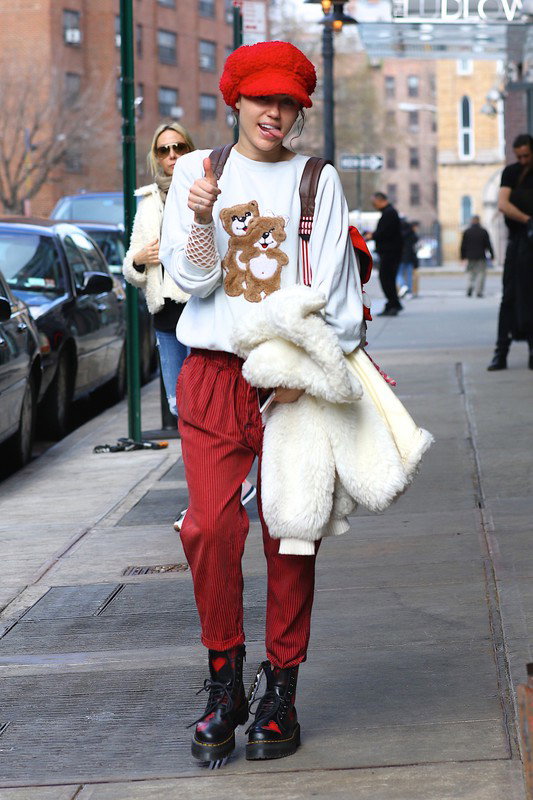 Miley Cyrus - stylizacje gwiazdy