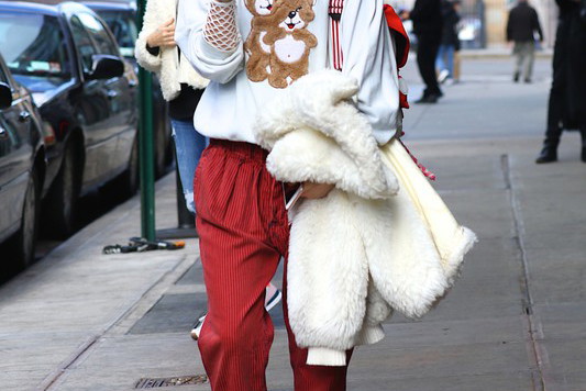 Miley Cyrus - stylizacje gwiazdy