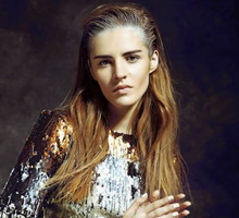 Asia Piwka w lookbooku Chaos by Marta Boliglova