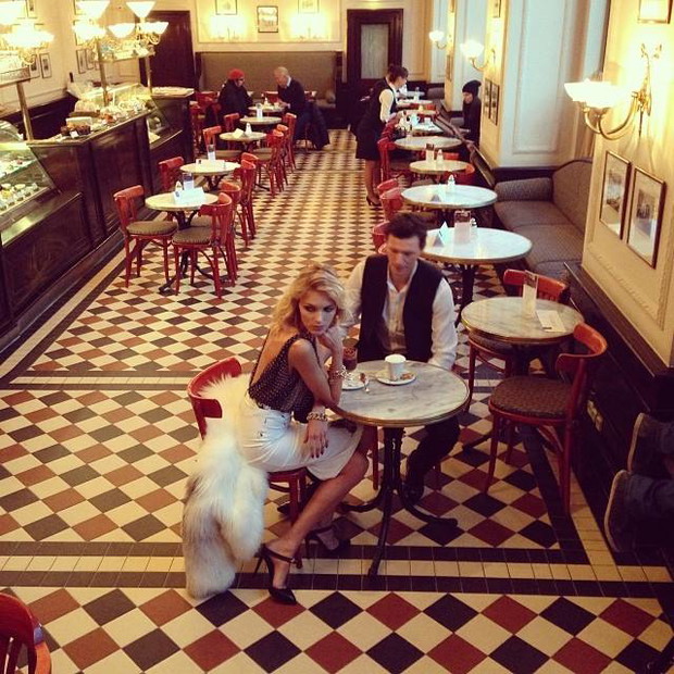 Anja Rubik w Vanity Fair Spain sesja + backstage