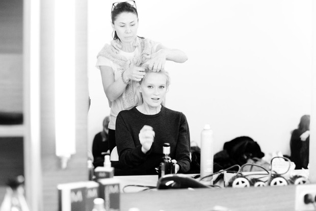 Łukasz Jemioł: backstage pokazu wiosna - lato 2014