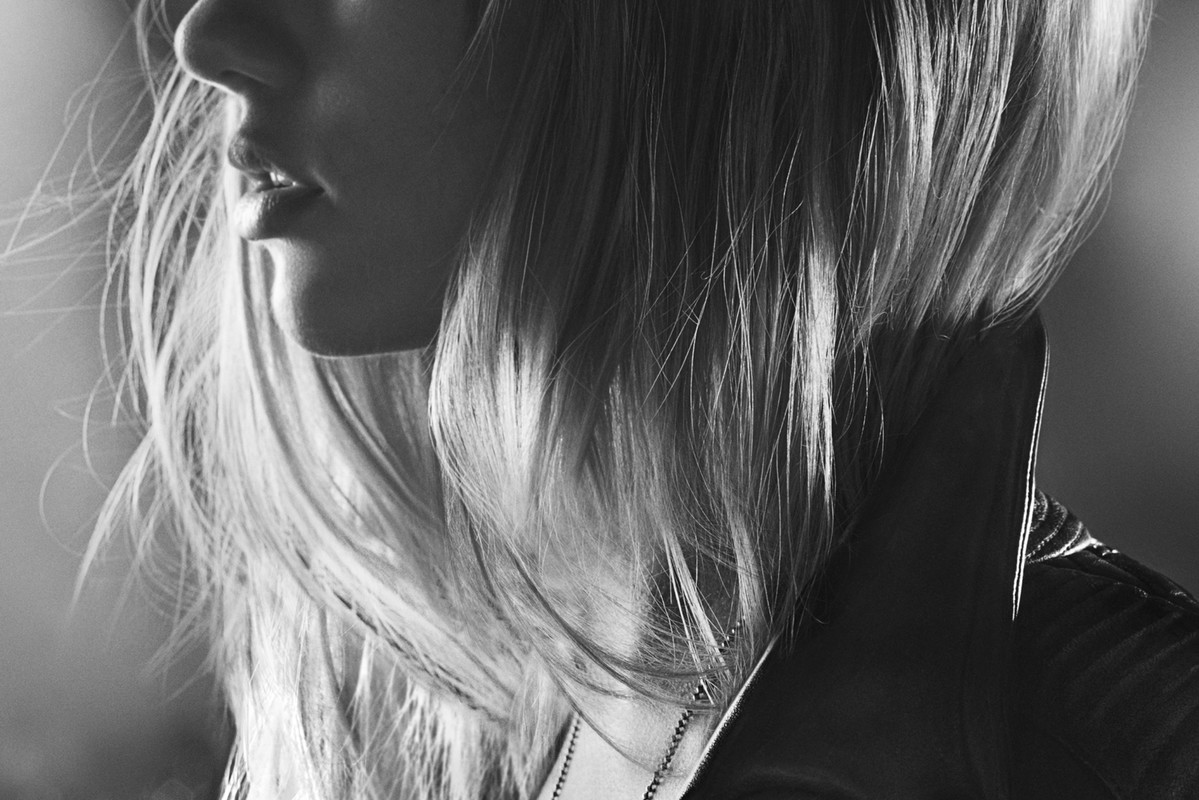 Suki Waterhouse ambasadorką zapachu Burberry Brit Rhythm