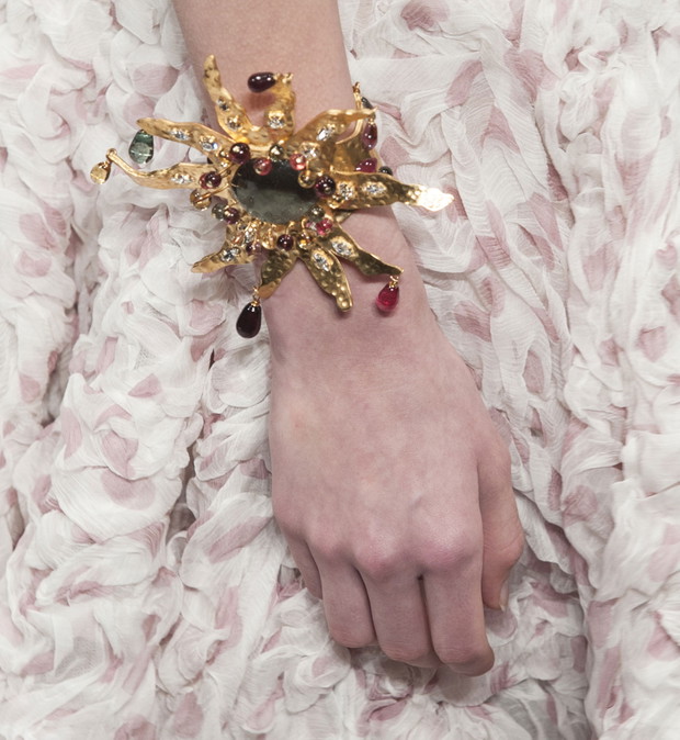 Haute couture wiosna-lato 2014: dodatki z wybiegu