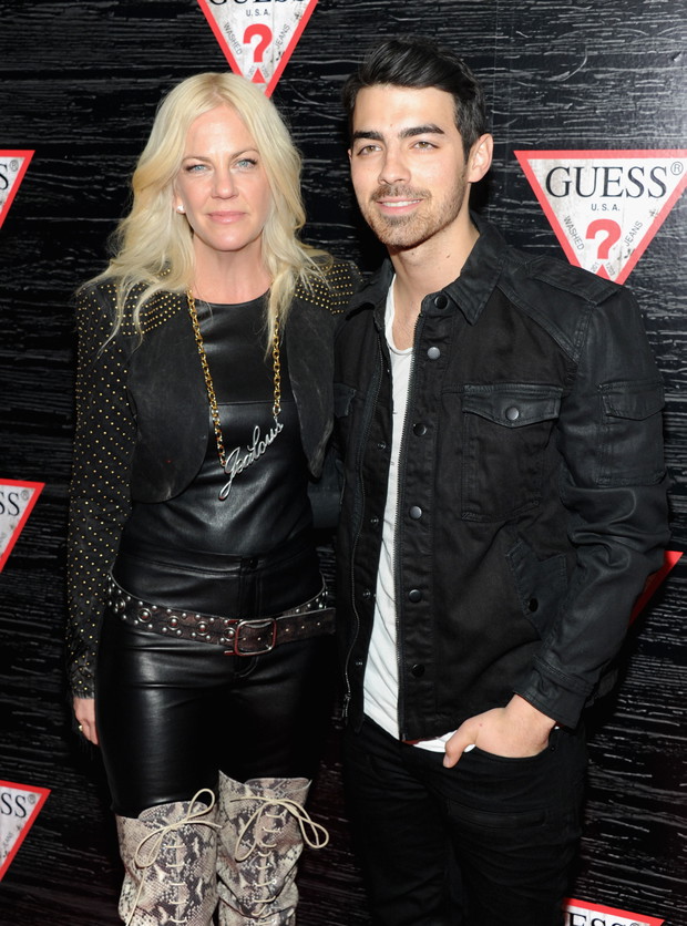 Marka Guess świętuje New York Fashion Week