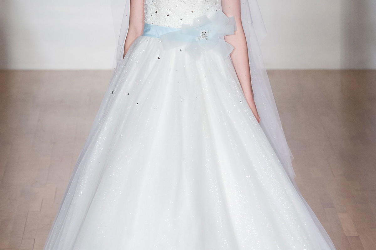 Suknie ślubne 2014: Alfred Angelo jesień 2014
