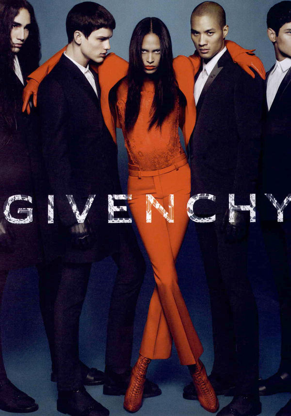historia-mody-rewolucje-lea-t-w-reklamie-givenchy-fot-east-news-serwis-prasowy-imaxtree-getty-images-9122c8a