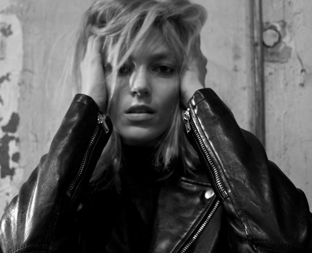 Anja Rubik dla BLK DNM