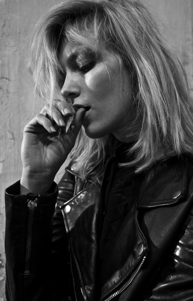 Anja Rubik dla BLK DNM