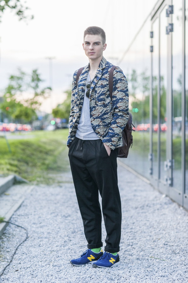 Street fashion na Fashion Week Poland jesień-zima 2014/2014, fot. Szymon Brzóska/ www.stylestalker