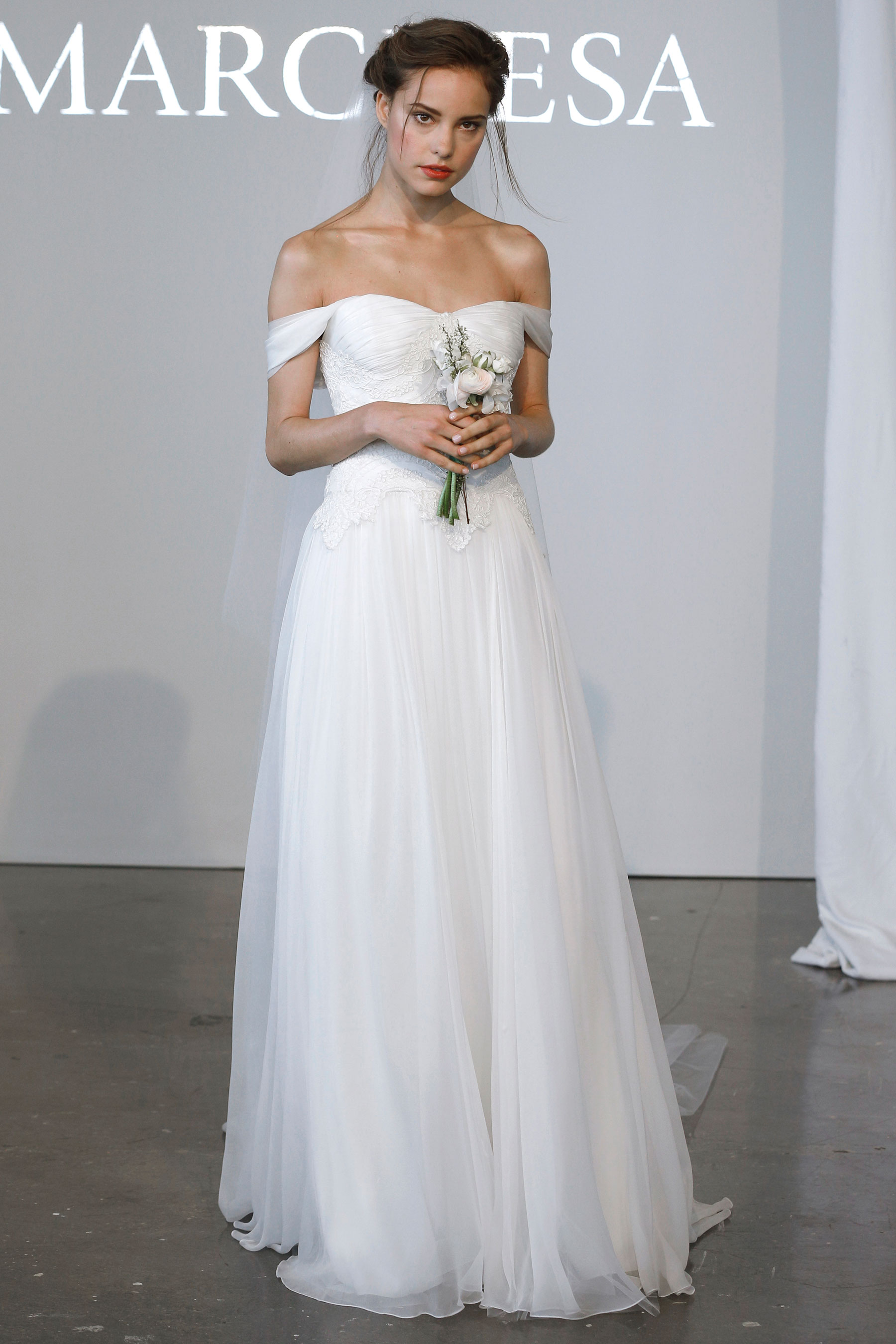 Suknie ślubne 2015: Marchesa wiosna 2015