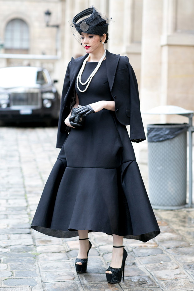 Street fashion: Paris Fashion Week Haute Couture jesień-zima 2014/2015