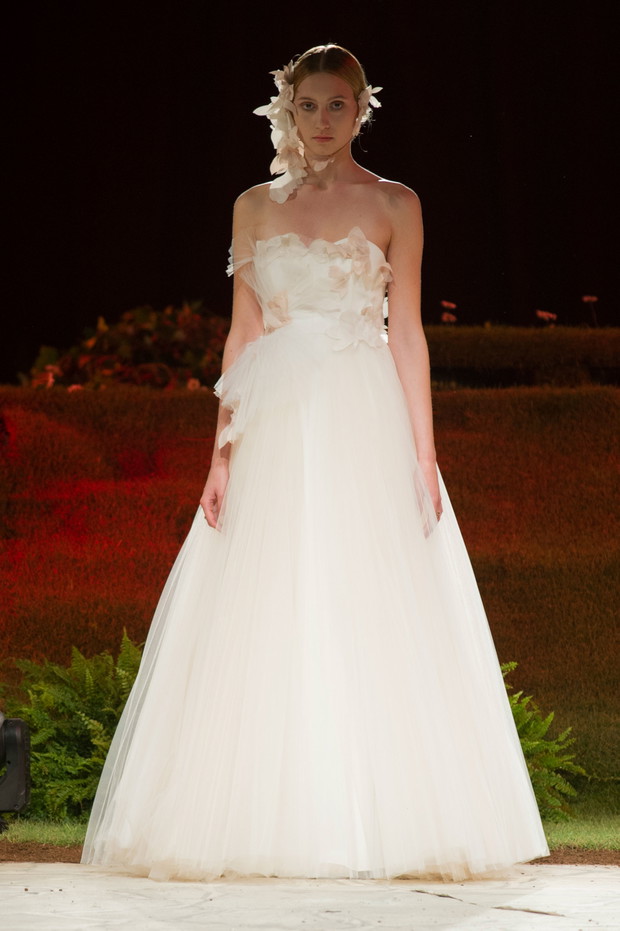 Suknie ślubne 2015 - trendy