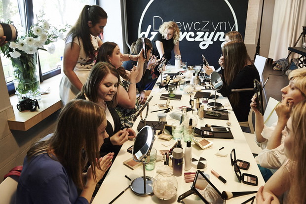 Warsztaty makijażowe Avon: relacja zdjęciowa