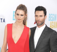 Adam Levine i Behati Prinsloo wzięli ślub!