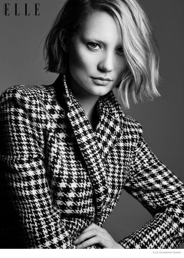 Mia Wasikowska dla ELLE Canada