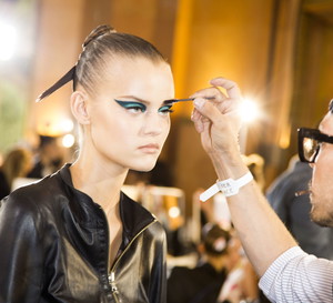 Za kulisami haute couture 2014