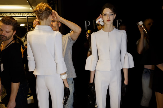 Za kulisami haute couture 2014