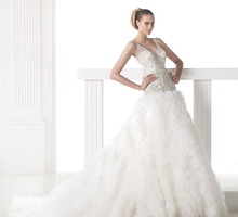 Suknie ślubne Pronovias "Crystal"