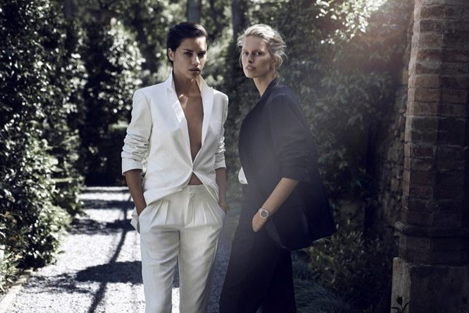 Adriana Lima i Karolina Kurkova w kampanii zegarków IWC