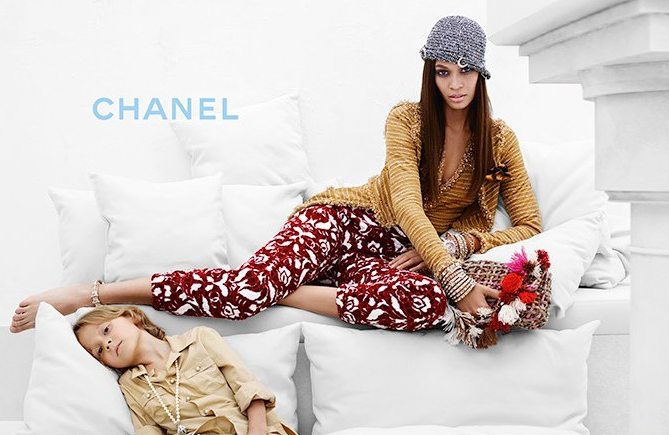 Joan Smalls w kampanii Chanel Cruise 2015