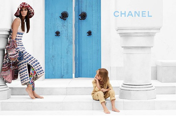 Joan Smalls w kampanii Chanel Cruise 2015
