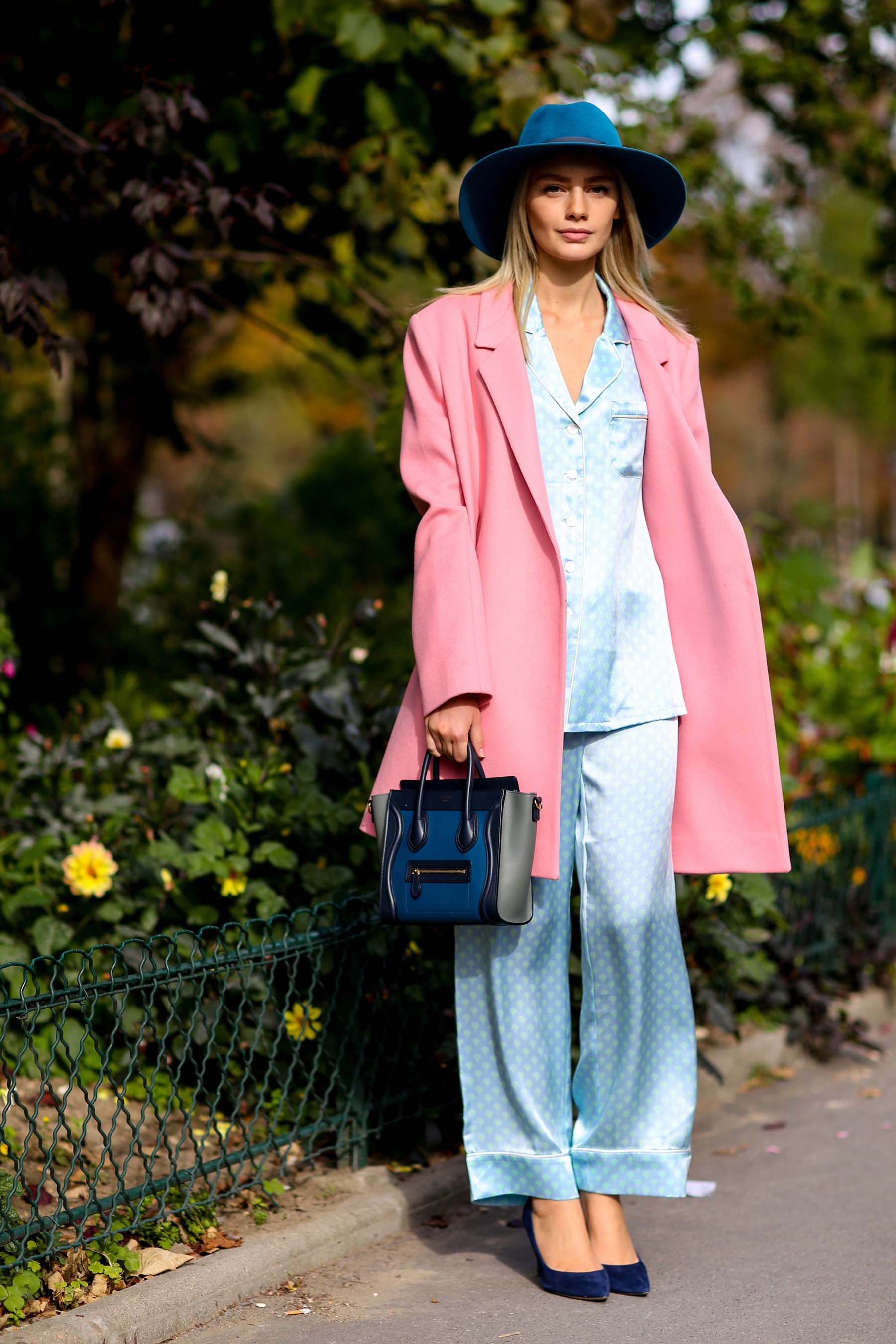 Street fashion: płaszcze na jesień